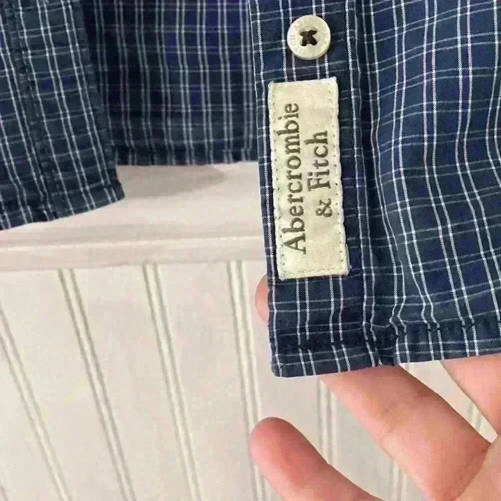 Abercrombie & Fitch Blouse - Picture 5 of 6